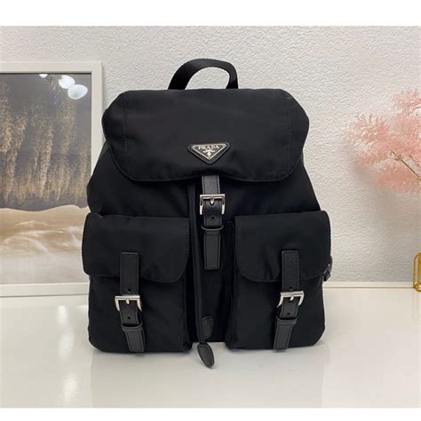 prada bz2811